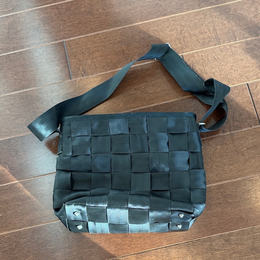 Black Woven seatbelt Bag